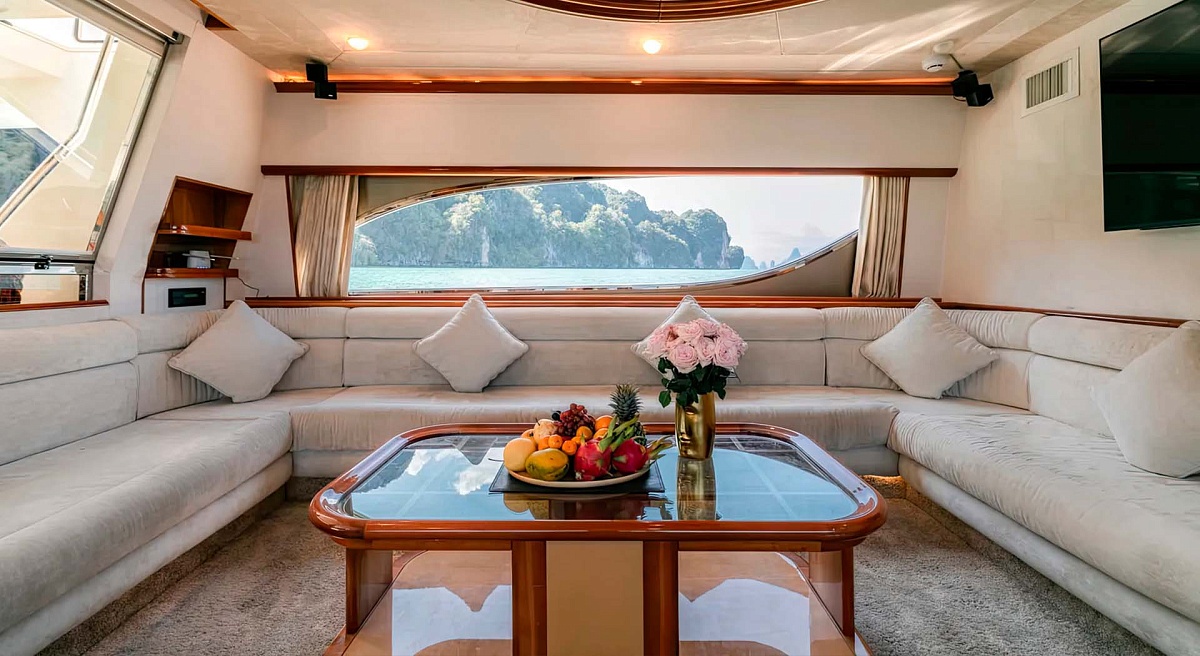 Аренда яхты Ferretti 80 Sofia на Пхукете